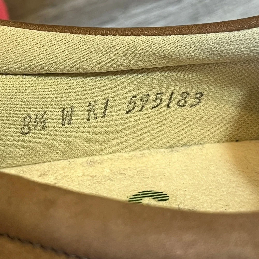 SAS Siesta Brown Nubuck Leather Walking Shoes Flats Womens 8.5 W Tripad Comfort